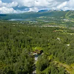 Large With Spectacular Views In Geilo