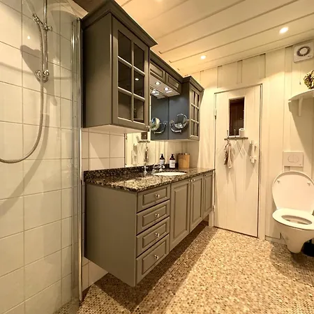 Large With Spectacular Views In Holiday home Geilo