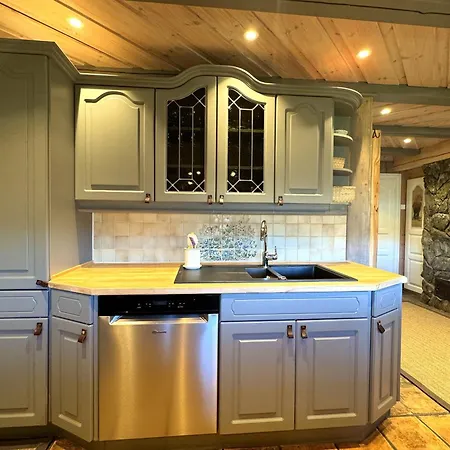 Large With Spectacular Views In * Geilo
