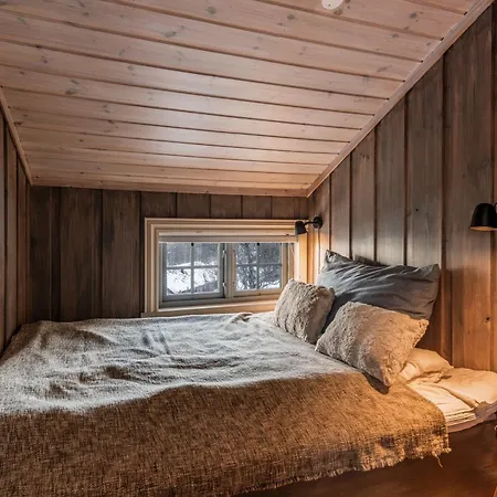 Дом отдыха Large With Spectacular Views In *