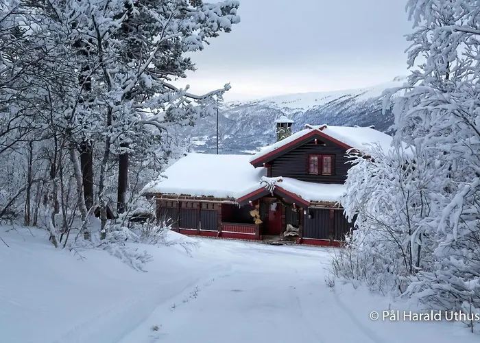 Сasa de vacaciones Large With Spectacular Views In *