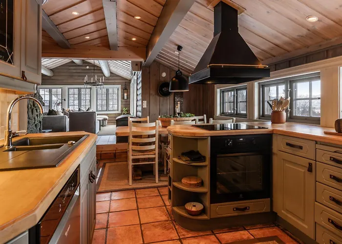 Сasa de vacaciones Large With Spectacular Views In *